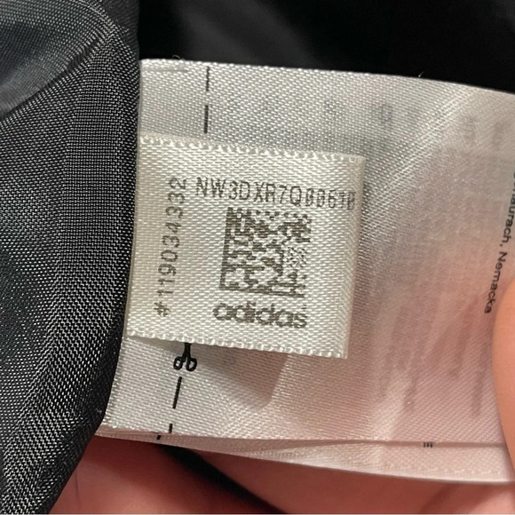 Adidas original EQT 18 Size Medium  wing Breaker . - Picture 13 of 16